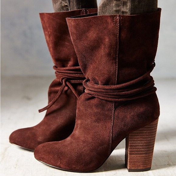 Urban Outfitters Ecoté Carly Suede Ankle-Tie Heeled Boots in Chocolate size 9 - Picture 2 of 6